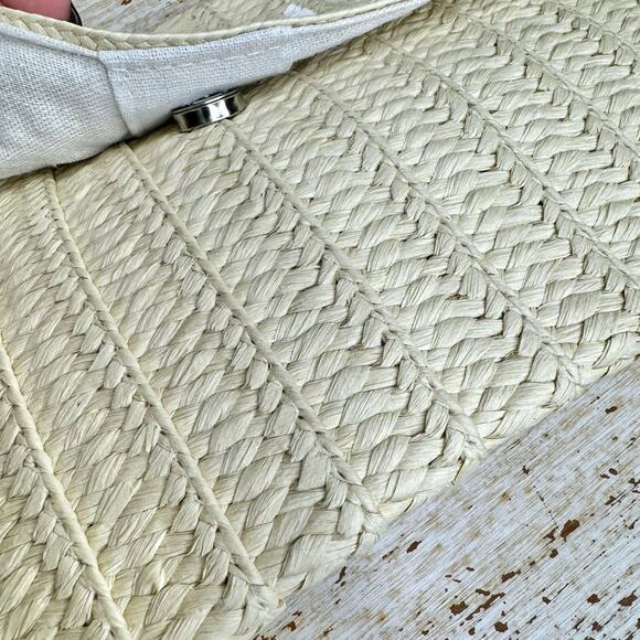 Neiman Marcus Embroidered Bonjour Straw Clutch NWOT - Picture 4 of 10